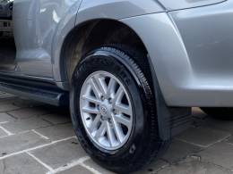 TOYOTA - HILUX SW4 - 2015/2015 - Prata - R$ 999.999,00