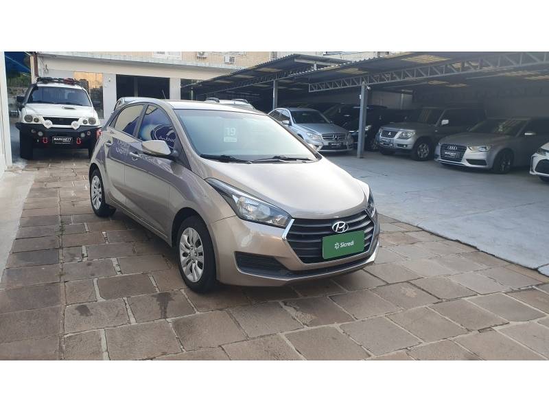 HYUNDAI - HB20 - 2017/2018 - Cinza - R$ 65.990,00