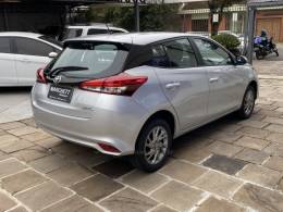 TOYOTA - YARIS - 2024/2025 - Várias - R$ 109.990,00