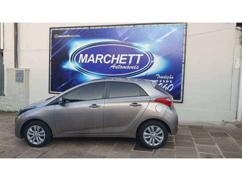 HYUNDAI - HB20 - 2017/2018 - Cinza - R$ 65.990,00