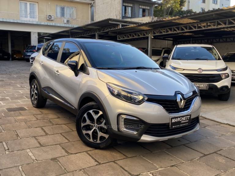 RENAULT - CAPTUR - 2020/2021 - Prata - R$ 84.990,00