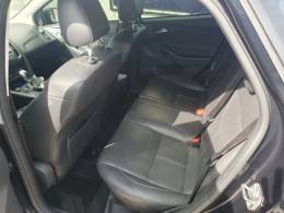 FORD - FOCUS - 2018/2019 - Preta - R$ 59.990,00