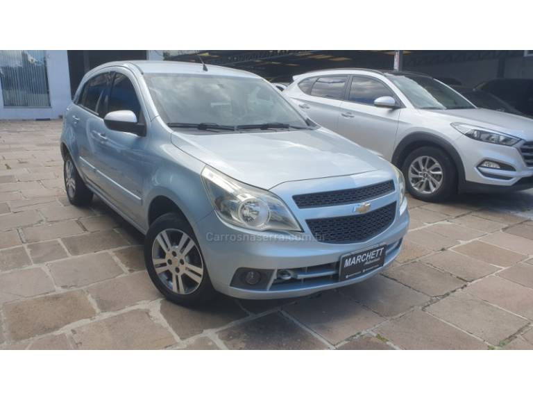 CHEVROLET - AGILE - 2010/2011 - Prata - R$ 32.500,00