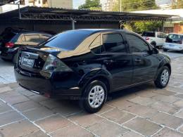 FORD - FIESTA - 2010/2011 - Preta - R$ 32.500,00