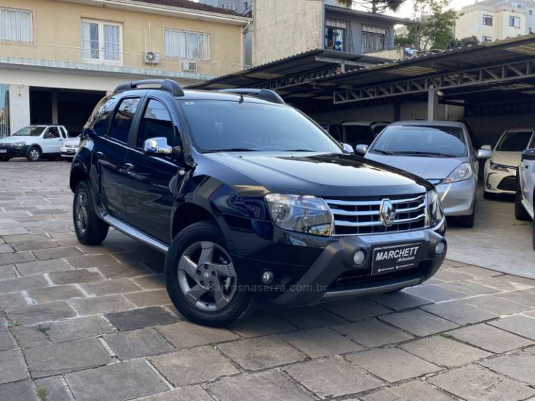 RENAULT - DUSTER - 2013/2013 - Preta - R$ 54.000,00