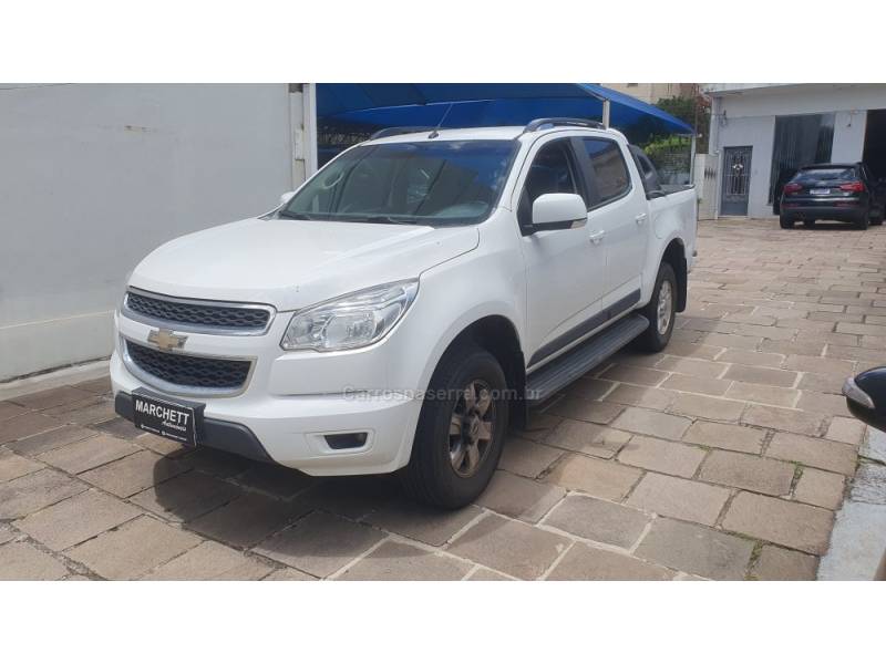 CHEVROLET - S10 - 2014/2015 - Branca - R$ 92.999,00