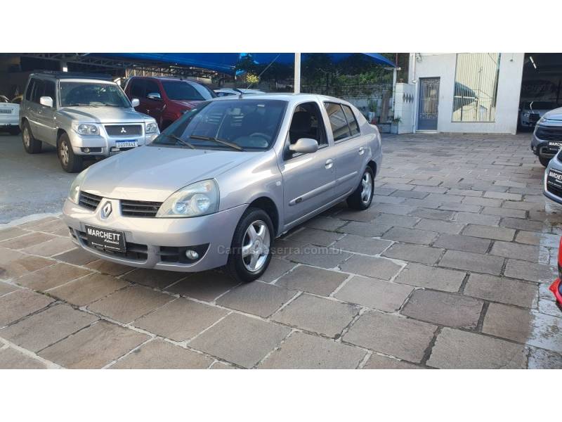 RENAULT - CLIO - 2007/2008 - Prata - R$ 25.500,00