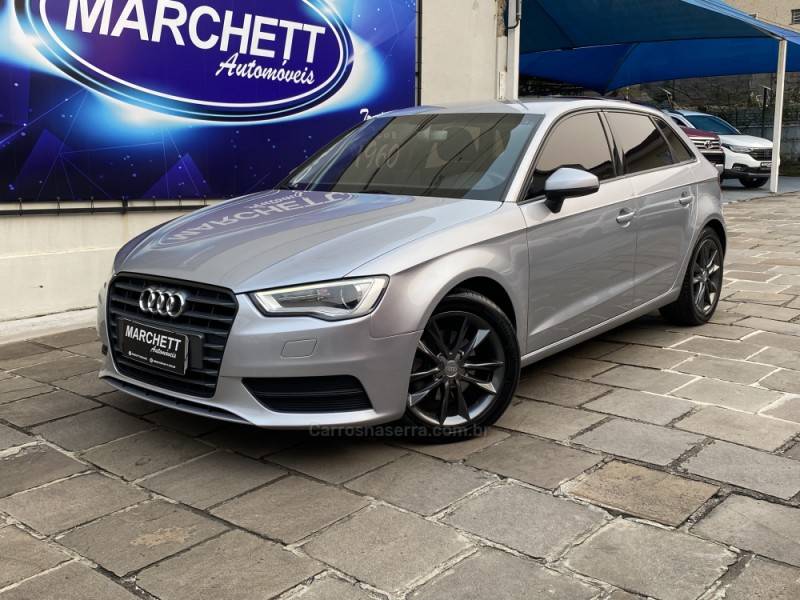 AUDI - A3 - 2016/2016 - Prata - R$ 81.000,00