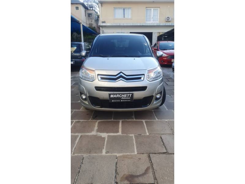 CITROËN - C3 PICASSO - 2013/2014 - Prata - R$ 37.900,00