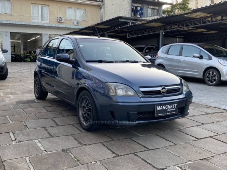 CHEVROLET - CORSA - 2008/2009 - Cinza - R$ 29.500,00