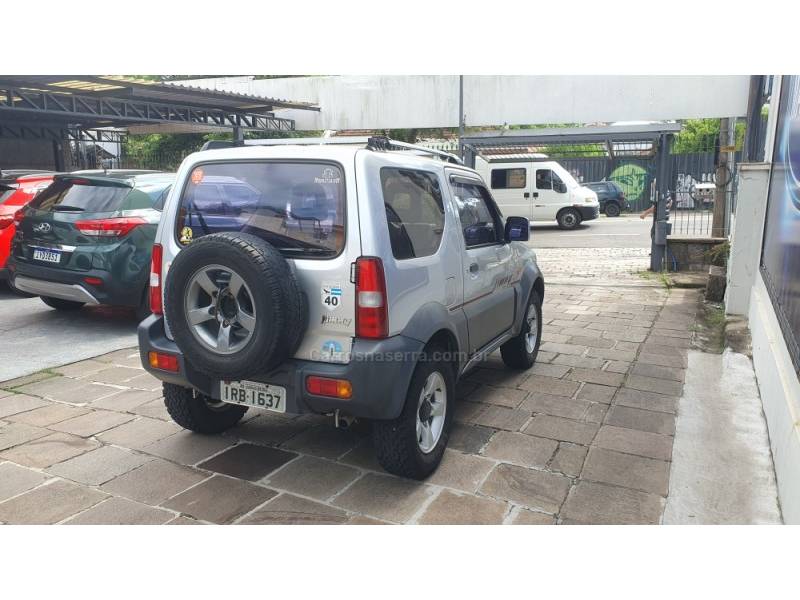 SUZUKI - JIMNY - 2010/2010 - Prata - R$ 58.900,00