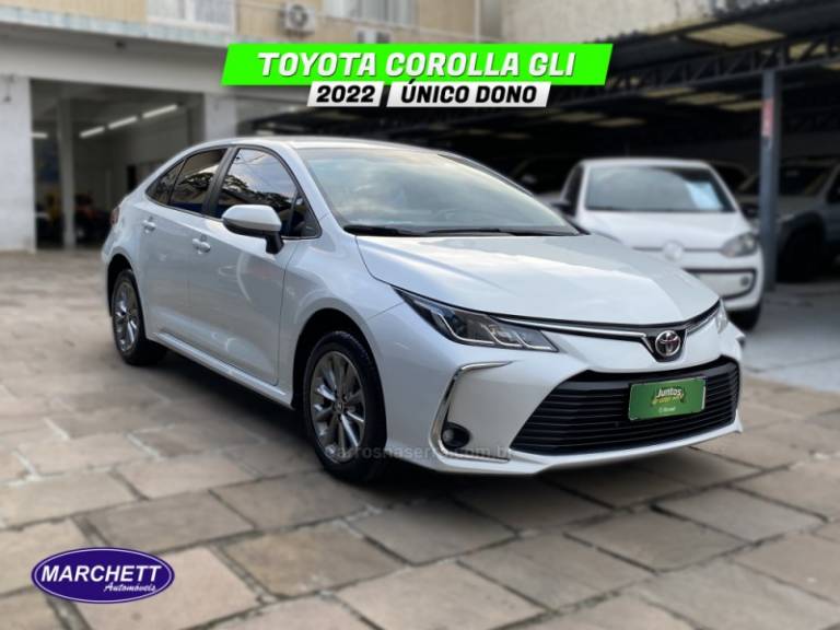 TOYOTA - COROLLA - 2021/2022 - Branca - R$ 116.990,00