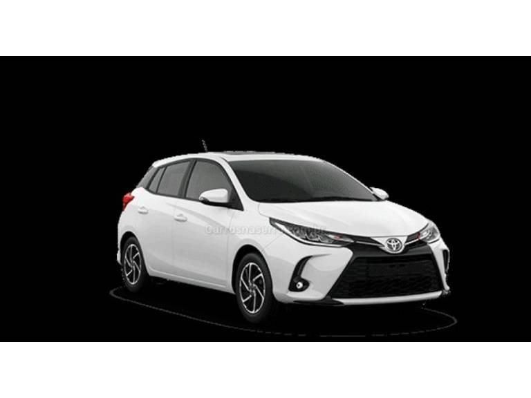 TOYOTA - YARIS - 2024/2025 - Várias - R$ 123.900,00