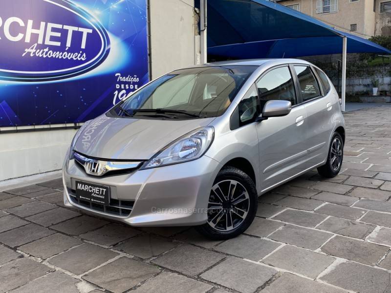 HONDA - FIT - 2013/2014 - Prata - R$ 53.000,00