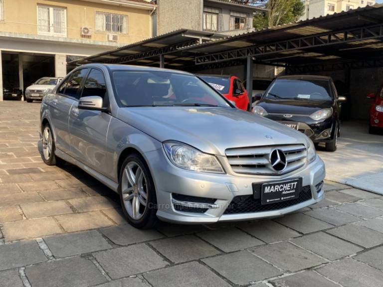 MERCEDES-BENZ - C 180 - 2012/2013 - Prata - R$ 70.000,00