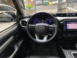 TOYOTA - HILUX - 2017/2017 - Preta - R$ 147.000,00