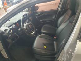 FIAT - CRONOS - 2018/2019 - Prata - R$ 55.990,00