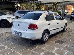 VOLKSWAGEN - VOYAGE - 2012/2013 - Branca - R$ 31.990,00