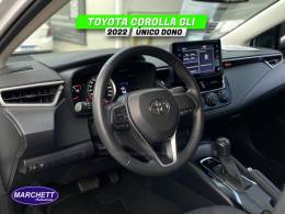 TOYOTA - COROLLA - 2021/2022 - Branca - R$ 116.990,00