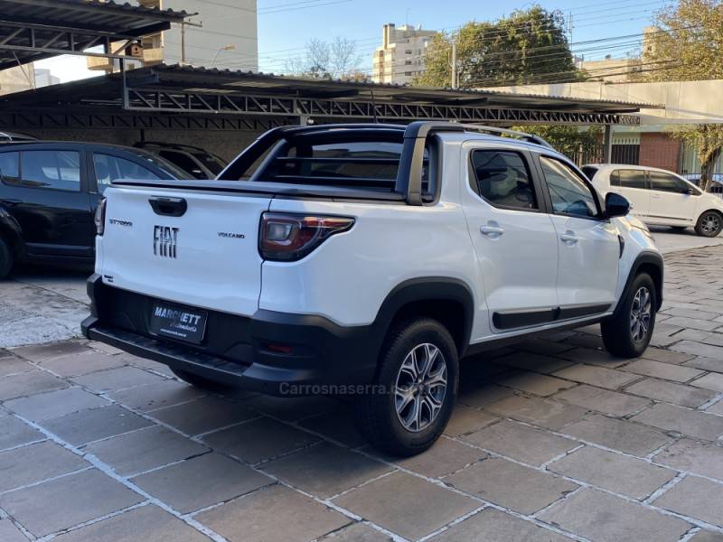 FIAT - STRADA - 2020/2021 - Branca - R$ 97.990,00