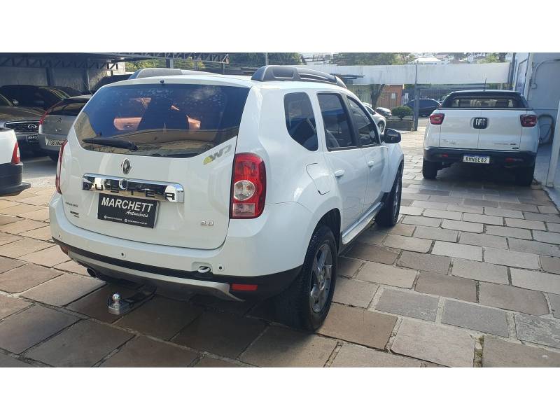 RENAULT - DUSTER - 2013/2014 - Branca - R$ 53.500,00