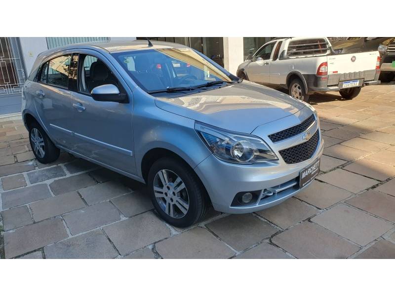 CHEVROLET - AGILE - 2012/2013 - Prata - R$ 39.000,00