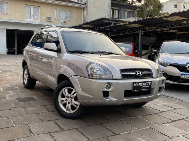 HYUNDAI - TUCSON - 2007/2007 - Prata - R$ 44.990,00