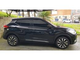 NISSAN - KICKS - 2016/2017 - Preta - R$ 82.500,00