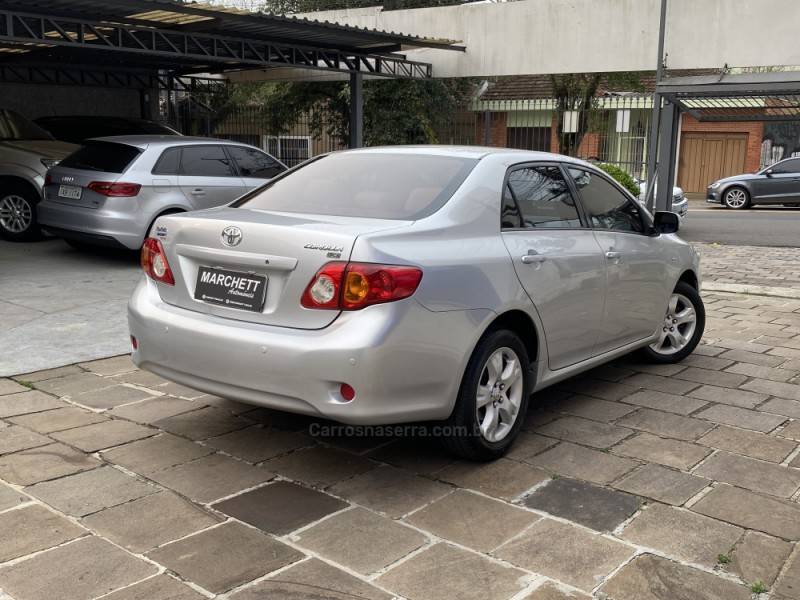 TOYOTA - COROLLA - 2010/2010 - Prata - R$ 55.000,00