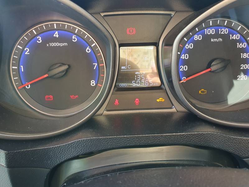 HYUNDAI - HB20 - 2015/2015 - Cinza - R$ 46.900,00